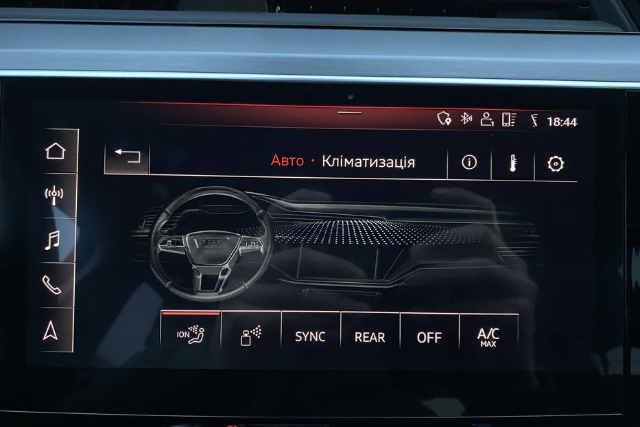 Продам Audi E-Tron 55 Максимальна комплектація 2019 года в Львове