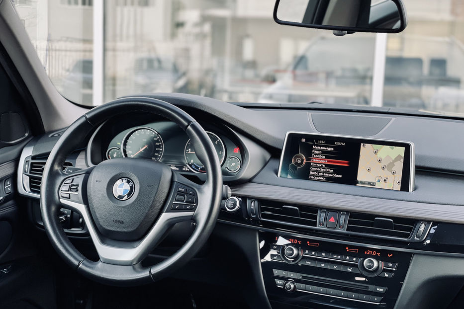 Продам BMW X5 Top+ 2016 года в Одессе