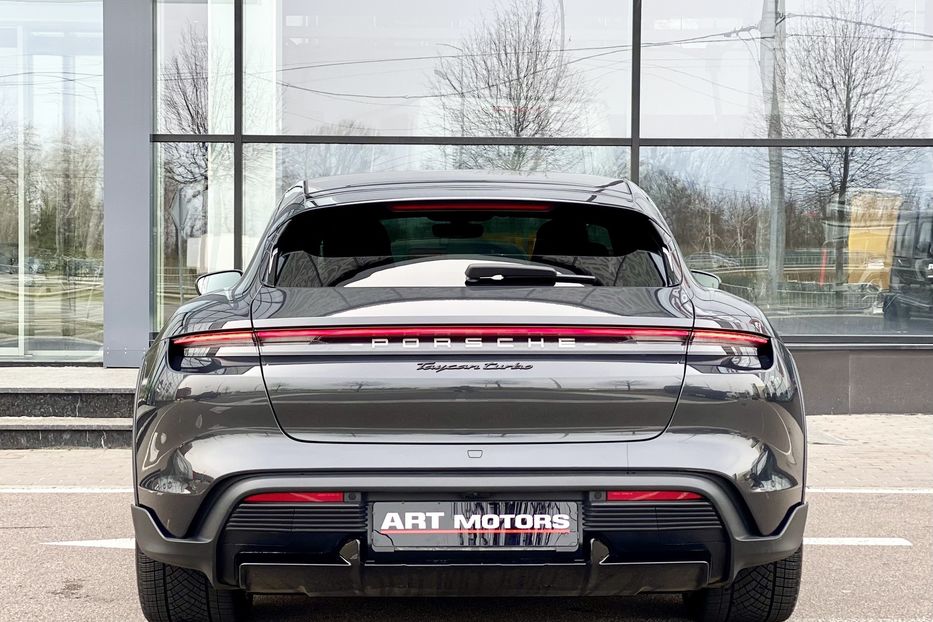 Продам Porsche Taycan Turbo  2022 года в Киеве