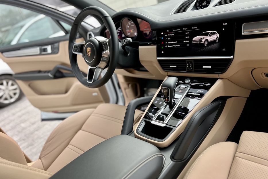 Продам Porsche Cayenne 2022 года в Киеве