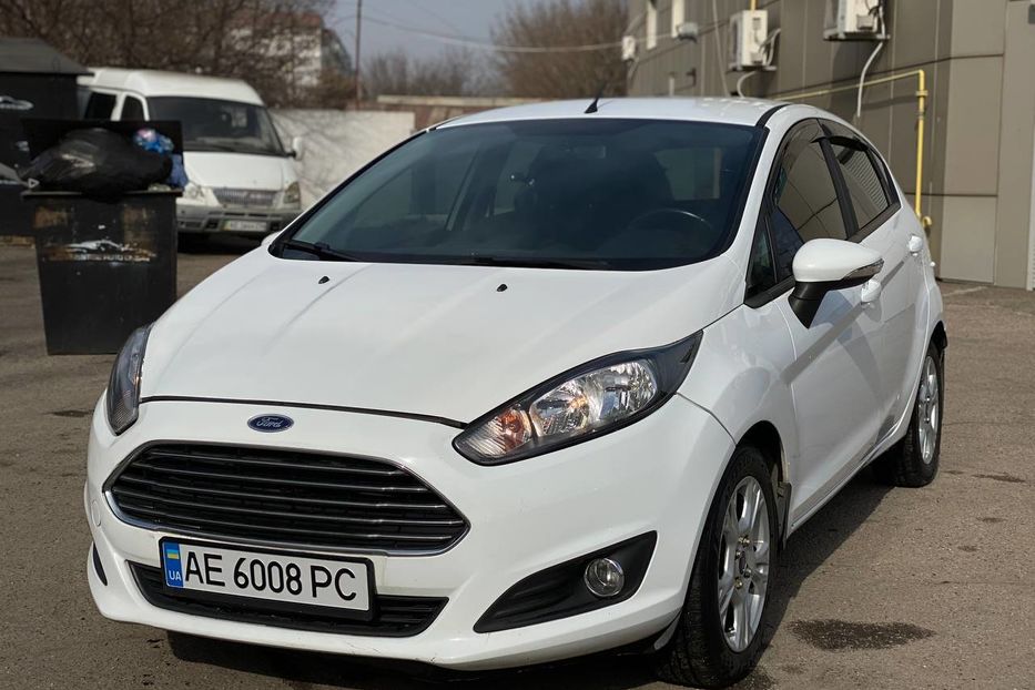 Продам Ford Fiesta 2016 года в Днепре