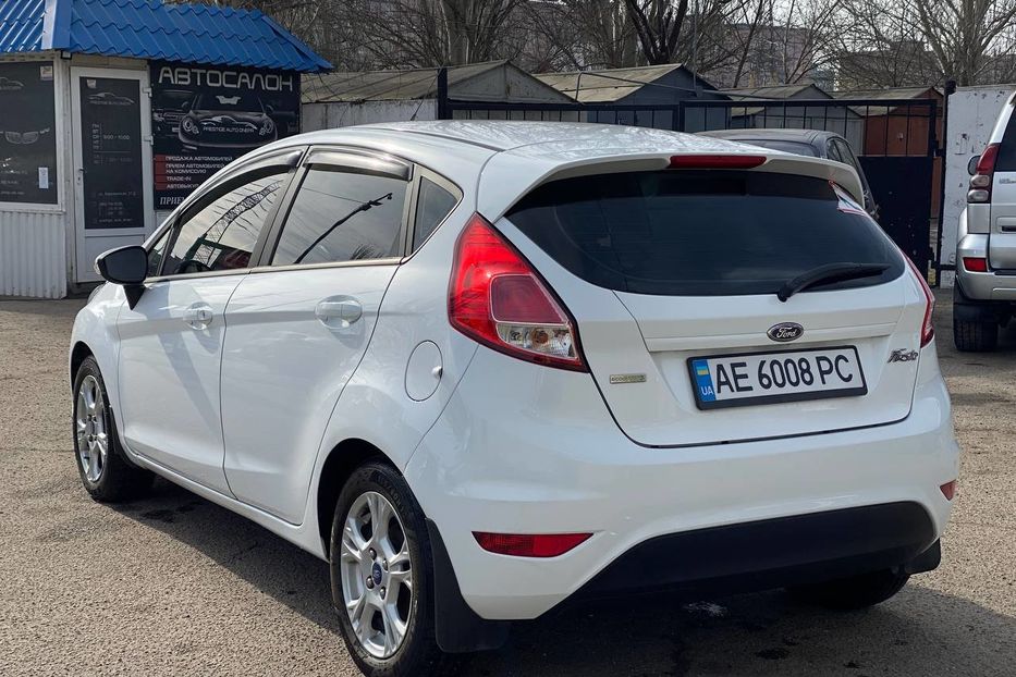 Продам Ford Fiesta 2016 года в Днепре