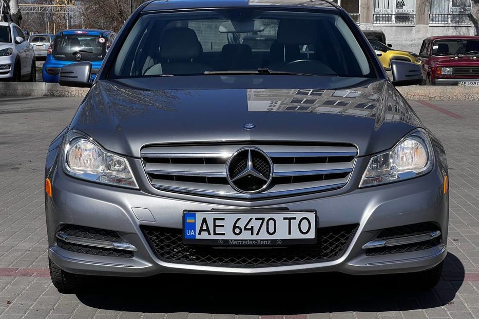 Продам Mercedes-Benz C-Class 2013 года в Днепре
