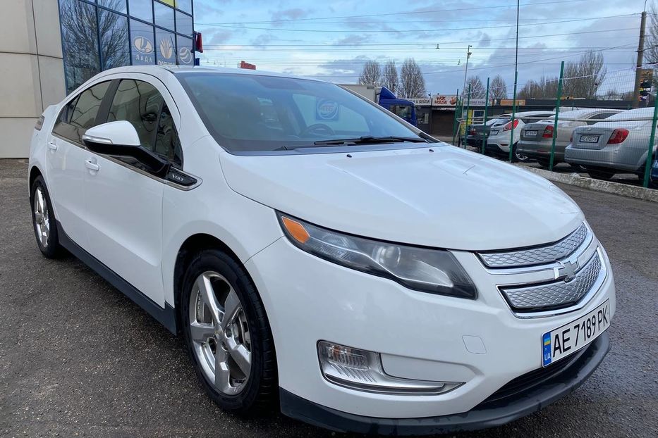 Продам Chevrolet Volt 2014 года в Днепре