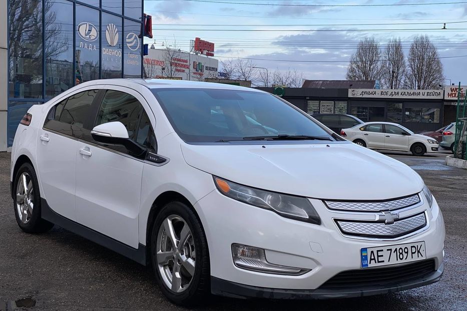 Продам Chevrolet Volt 2014 года в Днепре