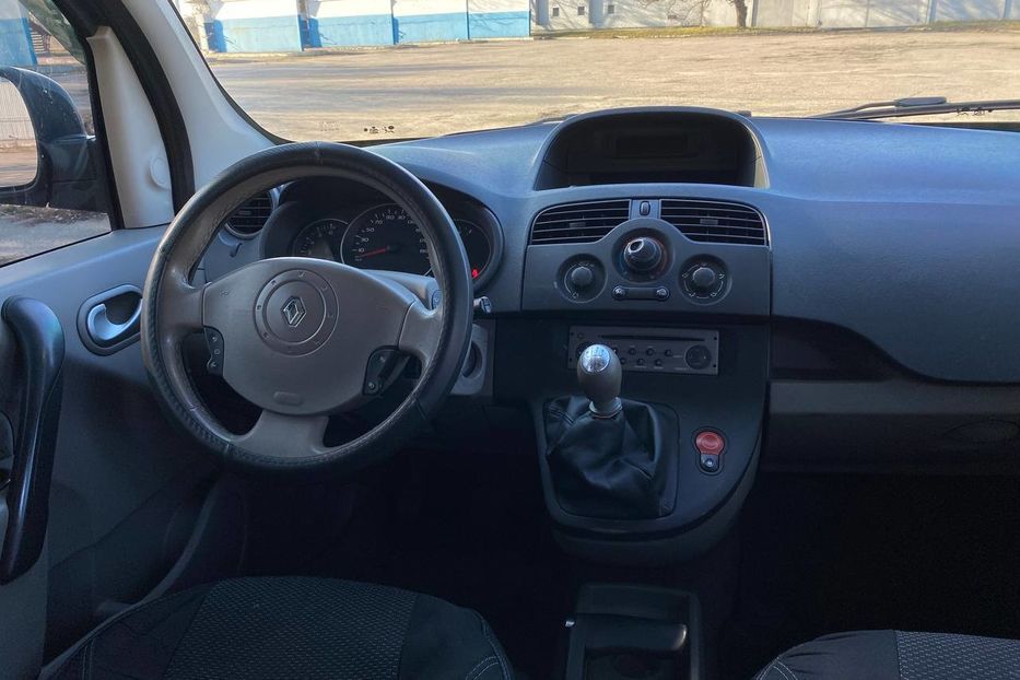 Продам Renault Kangoo пасс. 2008 года в Днепре