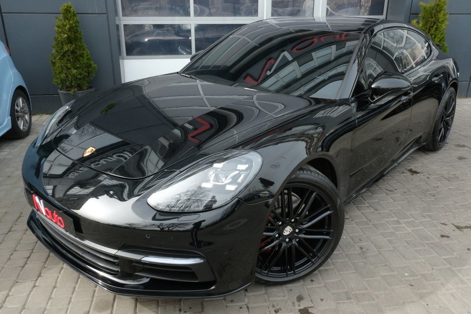 Продам Porsche Panamera 2019 года в Одессе