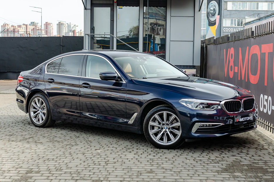 Продам BMW 530 E-Hybrid Xdrive 2019 года в Киеве