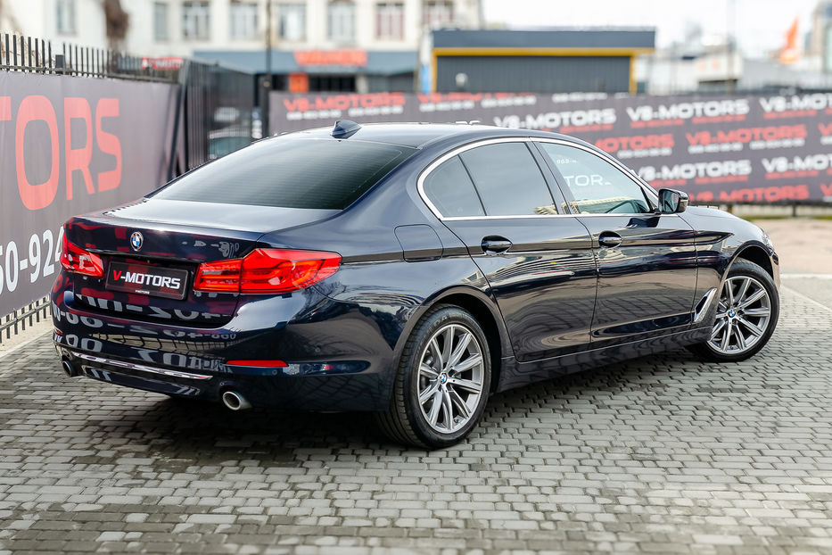 Продам BMW 530 E-Hybrid Xdrive 2019 года в Киеве