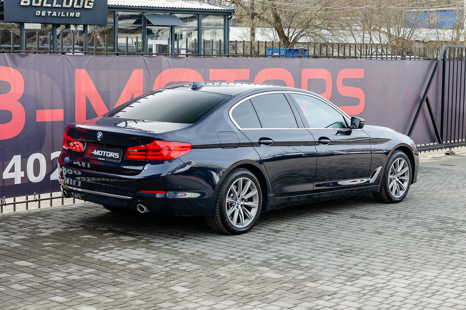 Продам BMW 530 E-Hybrid Xdrive 2019 года в Киеве