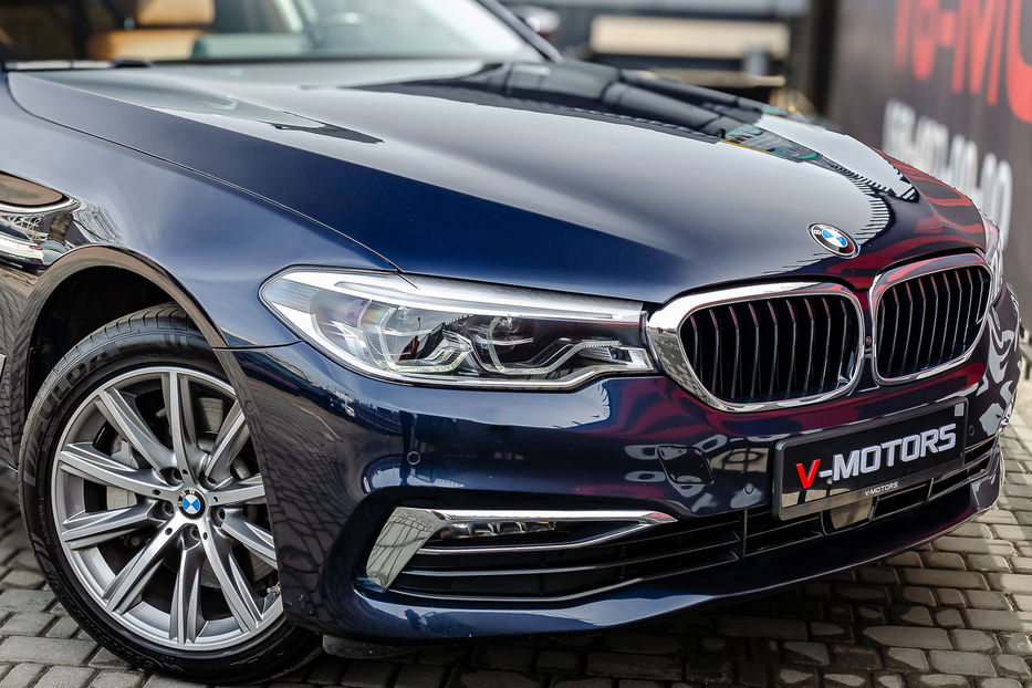 Продам BMW 530 E-Hybrid Xdrive 2019 года в Киеве