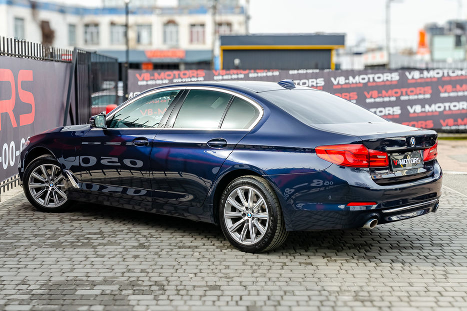 Продам BMW 530 E-Hybrid Xdrive 2019 года в Киеве