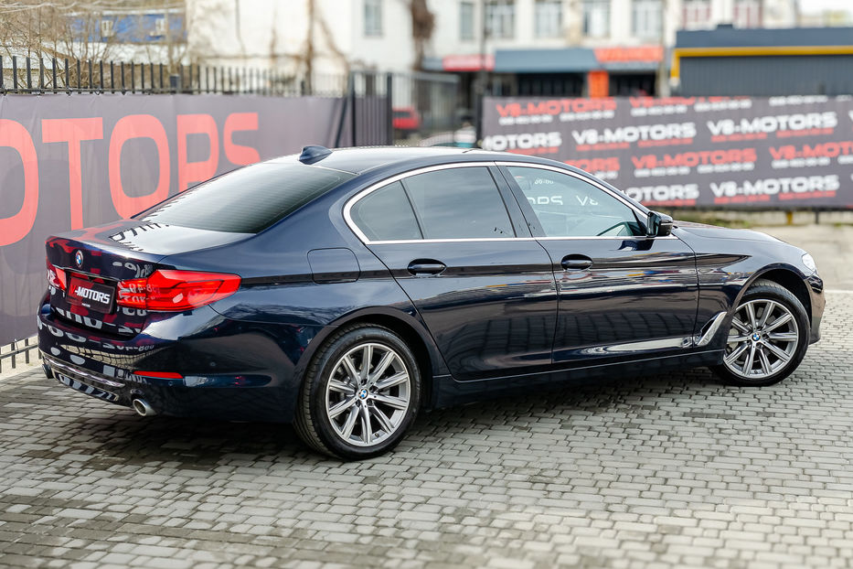 Продам BMW 530 E-Hybrid Xdrive 2019 года в Киеве