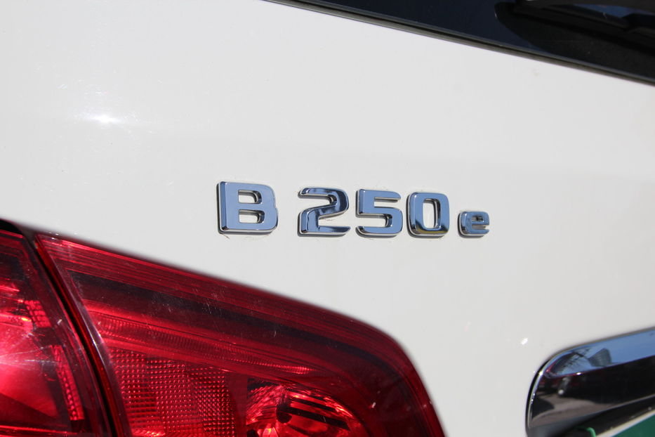 Продам Mercedes-Benz B-Class 250 Electric Drive 2017 года в Одессе