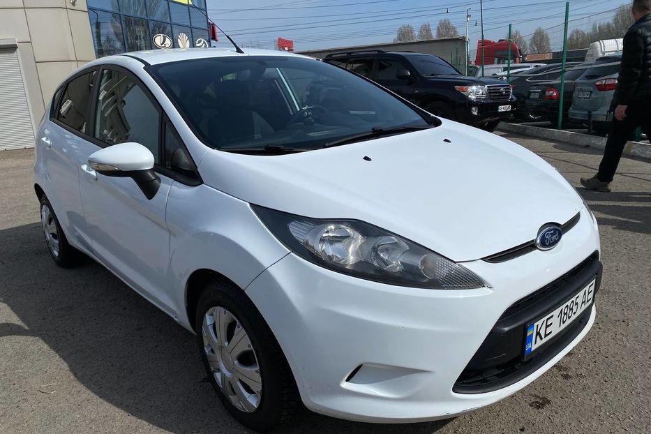 Продам Ford Fiesta 2012 года в Днепре