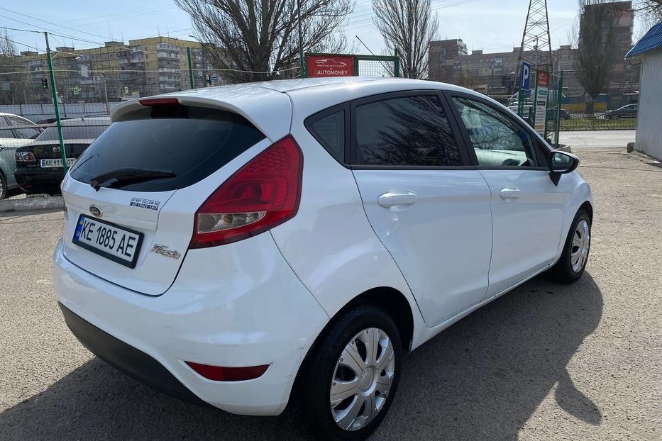 Продам Ford Fiesta 2012 года в Днепре