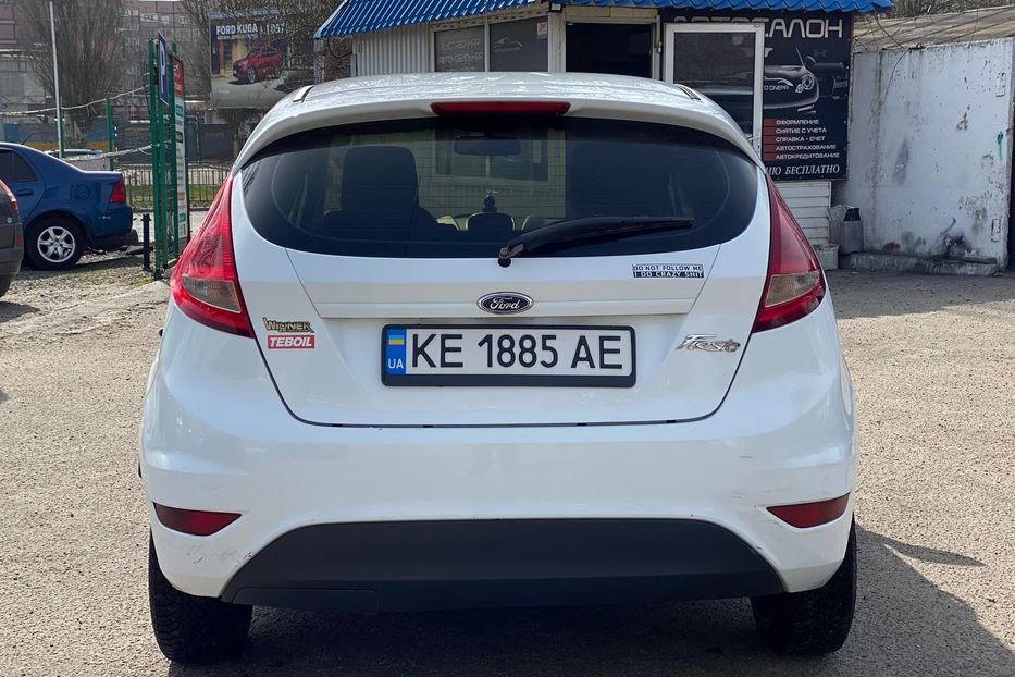 Продам Ford Fiesta 2012 года в Днепре