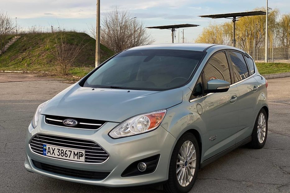 Продам Ford C-Max 2013 года в Днепре