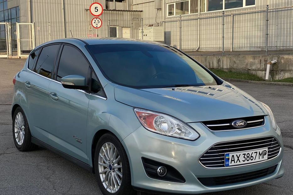 Продам Ford C-Max 2013 года в Днепре