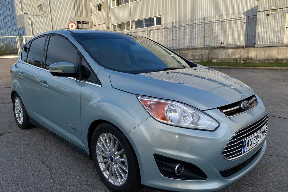 Продам Ford C-Max 2013 года в Днепре