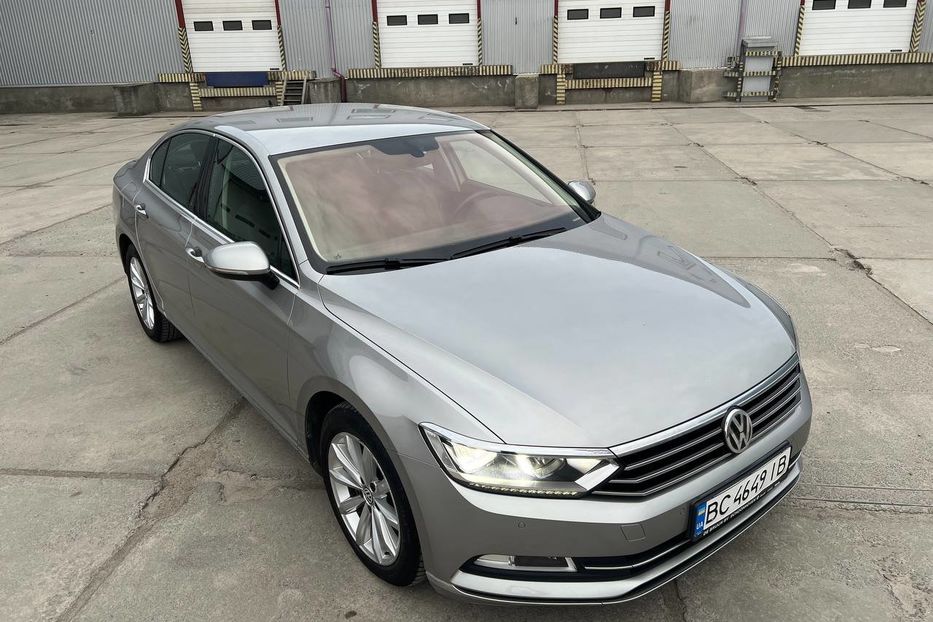 Продам Volkswagen Passat B8 LED NAVI KLIMA  2015 года в Львове