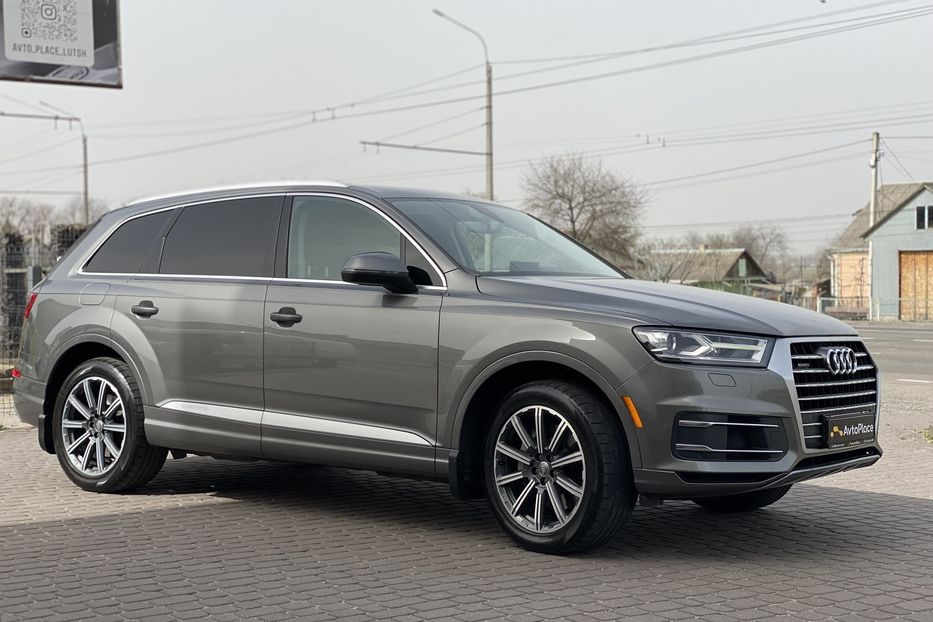 Продам Audi Q7 2015 года в Луцке