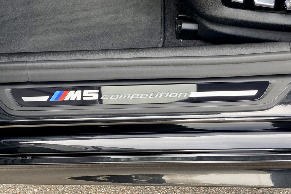 Продам BMW M5 Competition  2022 года в Киеве