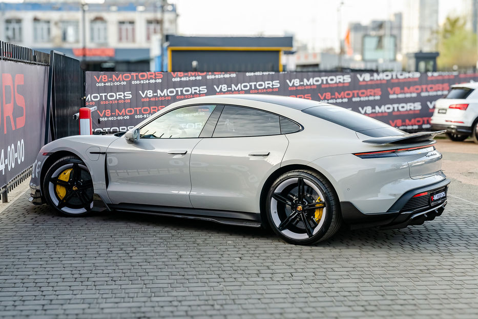 Продам Porsche Taycan Turbo S 2021 года в Киеве