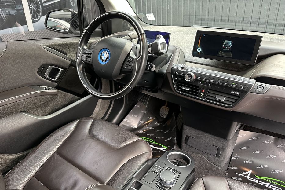 Продам BMW I3 E-Drive REX 2017 года в Киеве