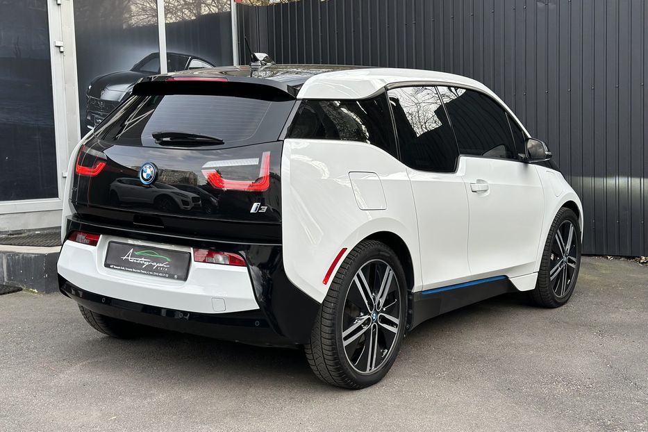 Продам BMW I3 E-Drive REX 2017 года в Киеве