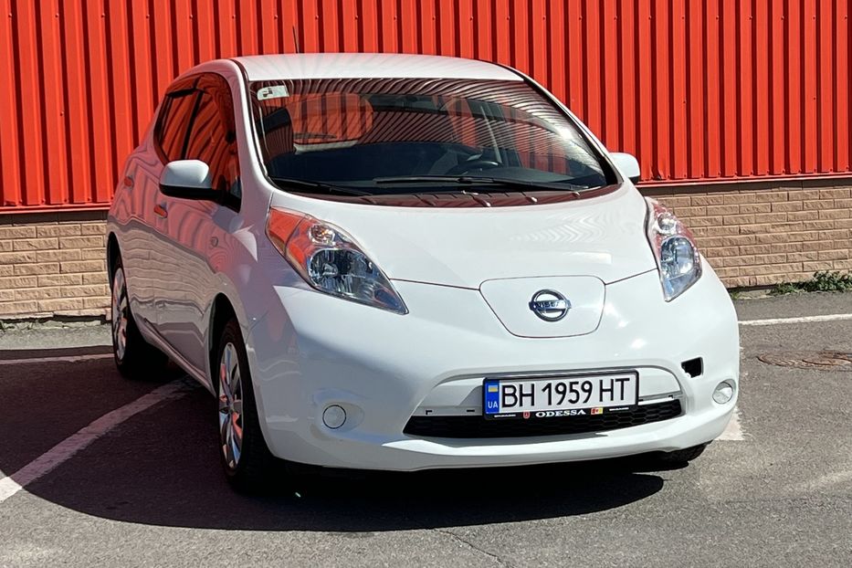 Продам Nissan Leaf 30 kW 2017 года в Одессе