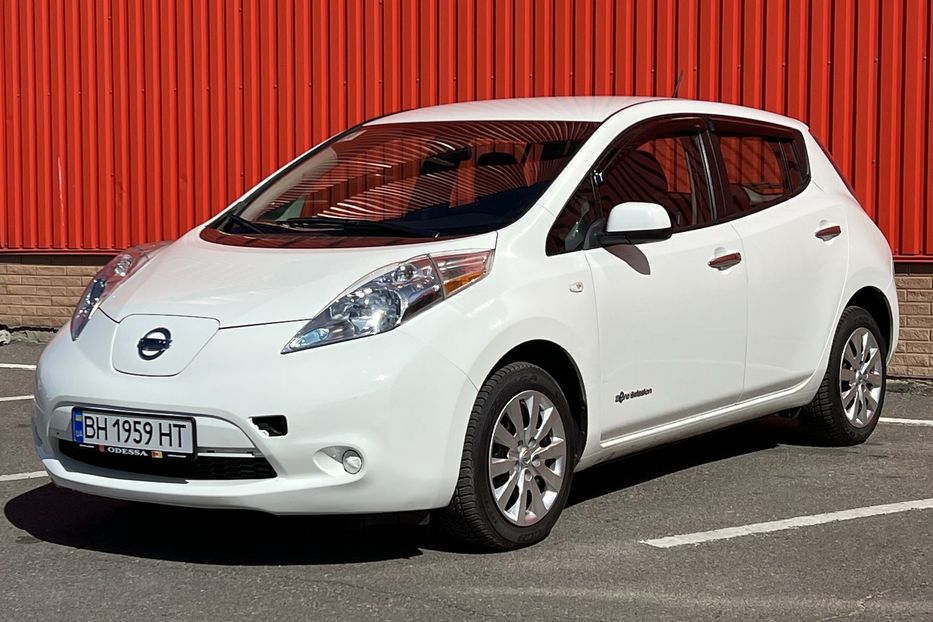 Продам Nissan Leaf 30 kW 2017 года в Одессе