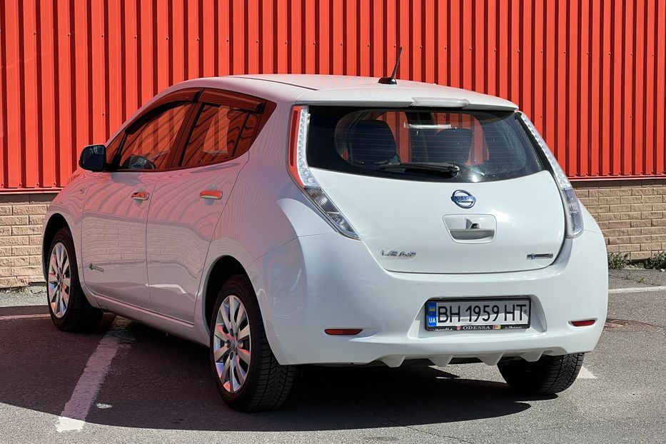 Продам Nissan Leaf 30 kW 2017 года в Одессе