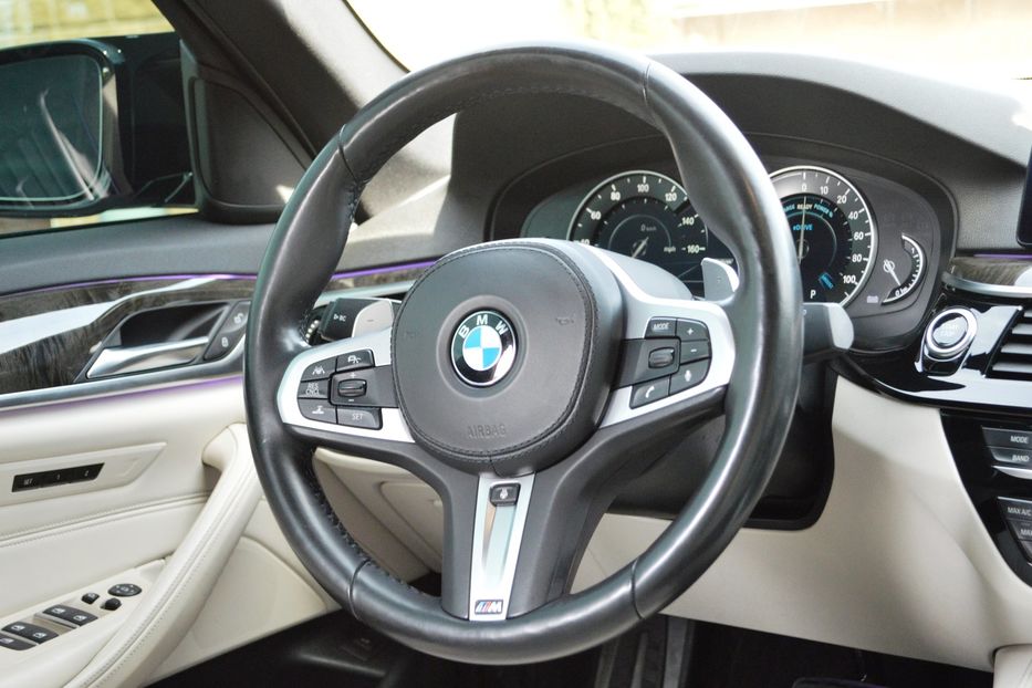 Продам BMW 530 e 2019 года в Одессе