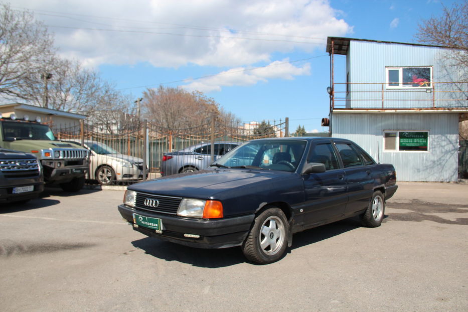 Продам Audi 100 1990 года в Одессе