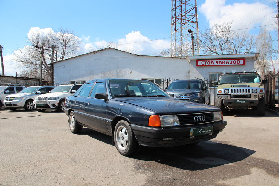 Продам Audi 100 1990 года в Одессе