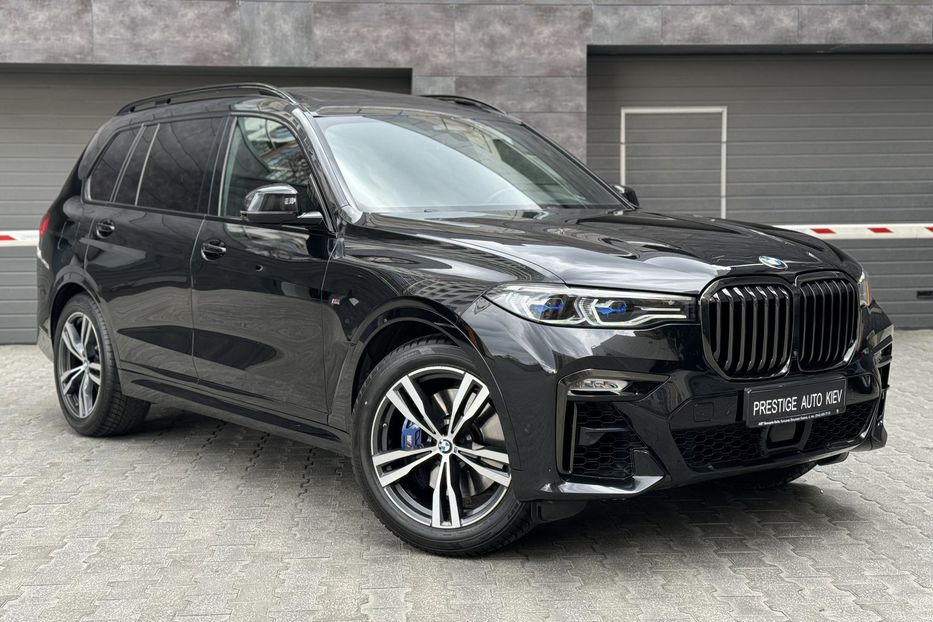 Продам BMW X7 M50D  2020 года в Киеве