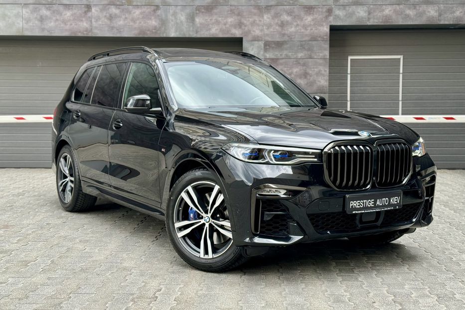 Продам BMW X7 M50D  2020 года в Киеве