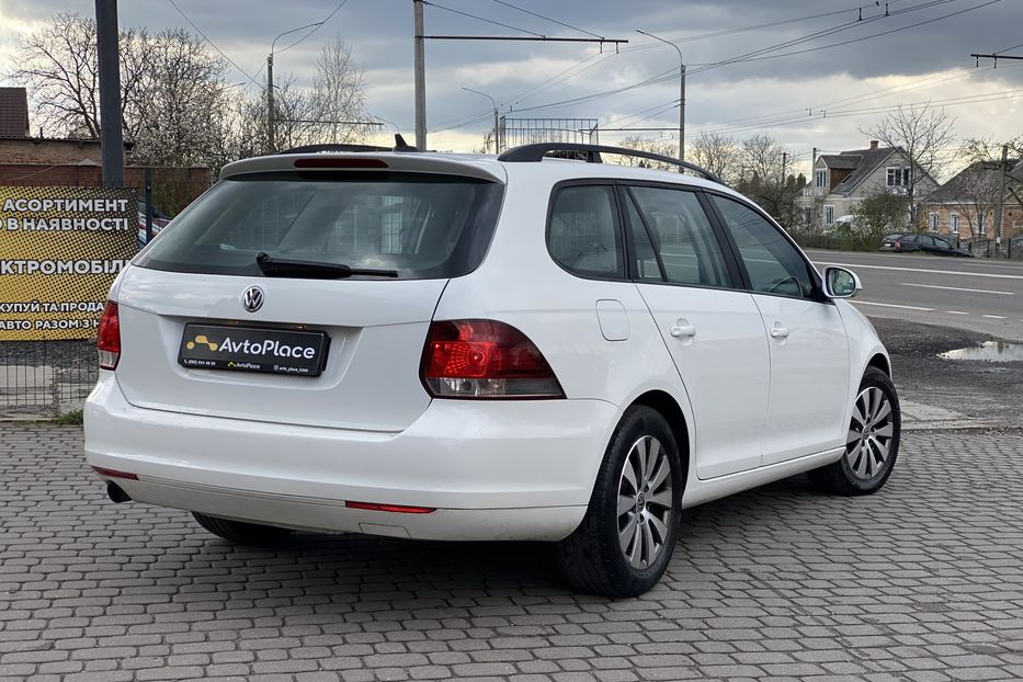 Продам Volkswagen Golf  VI 2011 года в Луцке