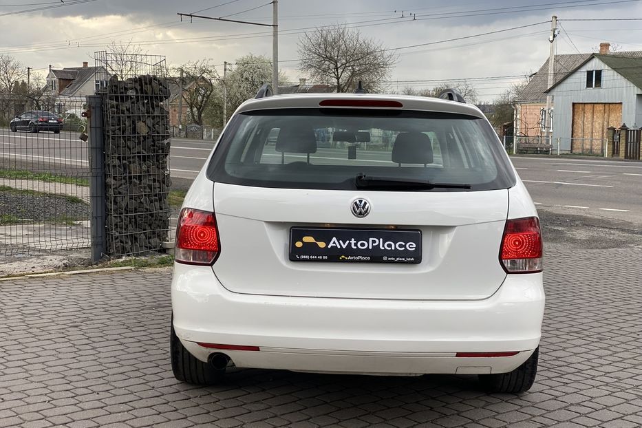 Продам Volkswagen Golf  VI 2011 года в Луцке