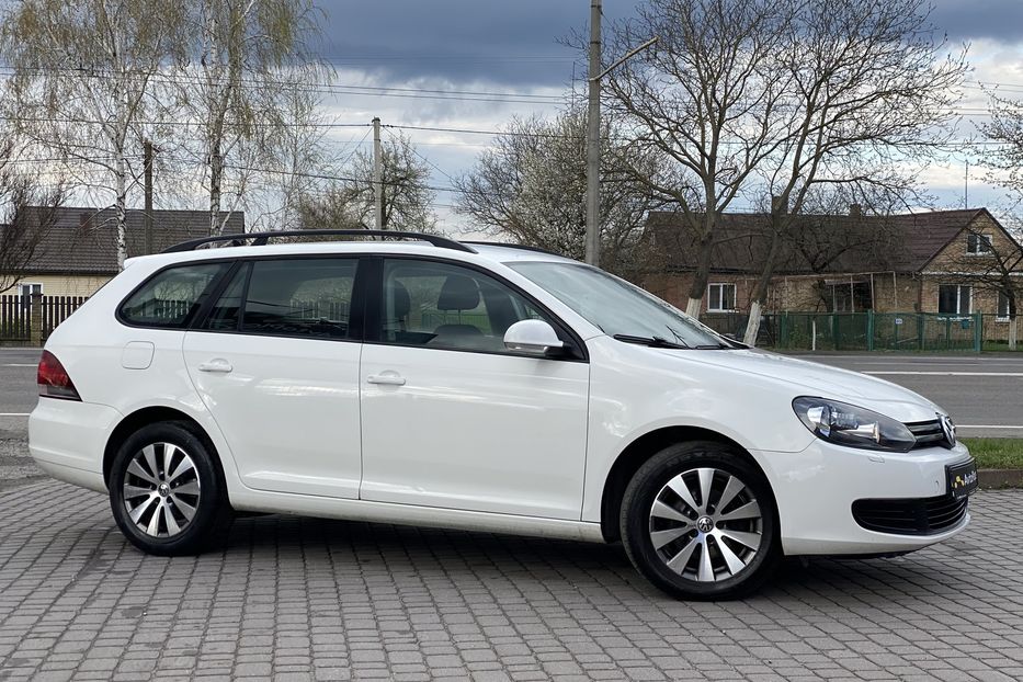 Продам Volkswagen Golf  VI 2011 года в Луцке