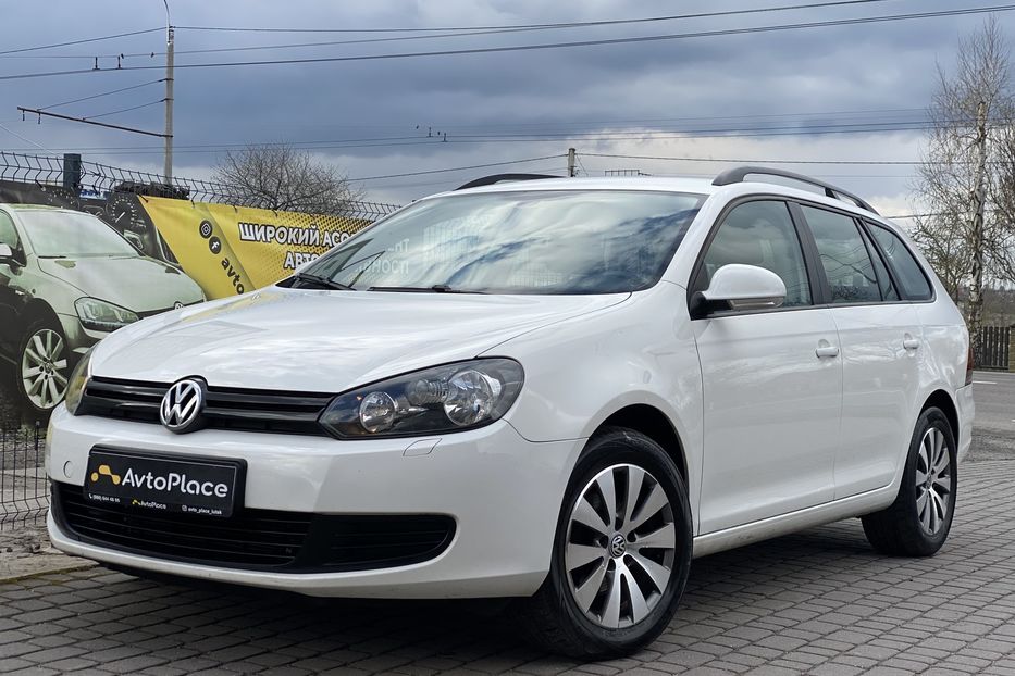 Продам Volkswagen Golf  VI 2011 года в Луцке