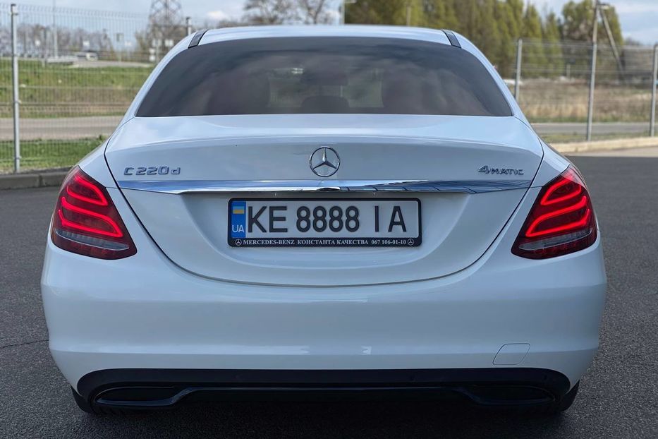 Продам Mercedes-Benz C-Class 2018 года в Днепре