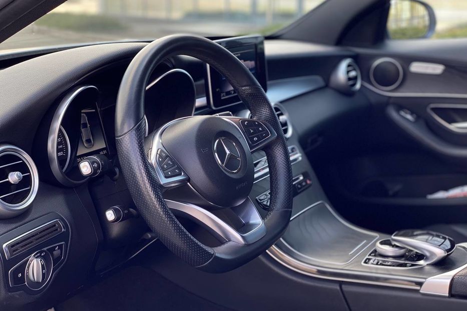 Продам Mercedes-Benz C-Class 2018 года в Днепре