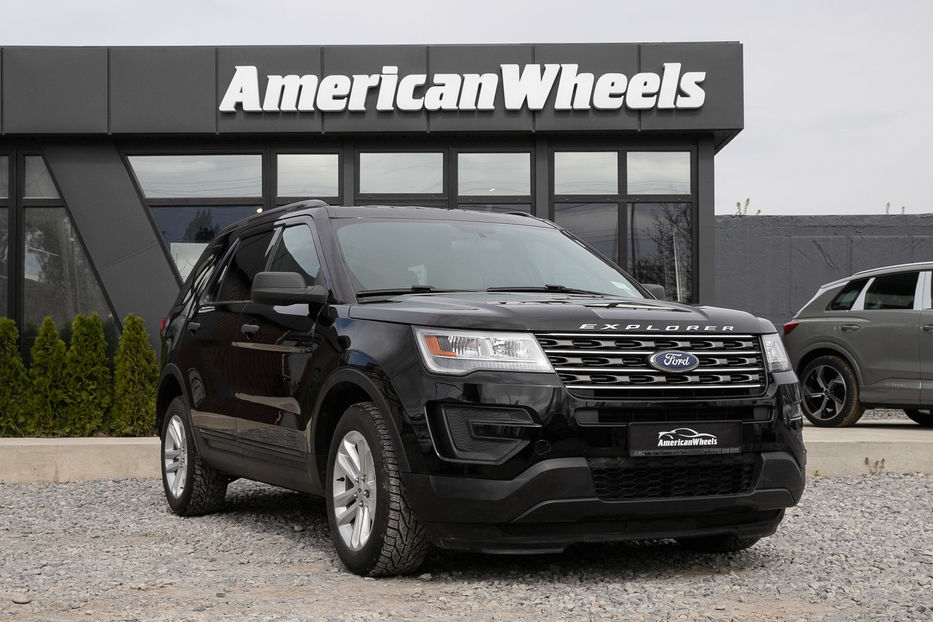 Продам Ford Explorer 3.5 AT (290 к.с.) AWD 2017 года в Черновцах