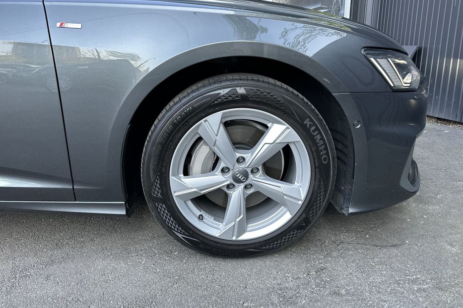 Продам Audi A6 45TFSI Quattro 2019 года в Киеве