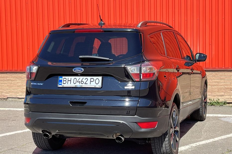 Продам Ford Escape Se 2018 года в Одессе