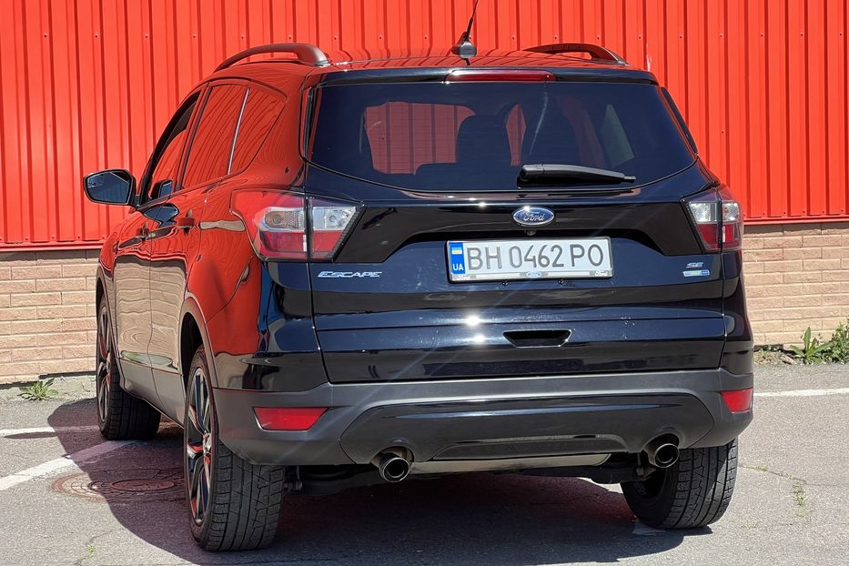 Продам Ford Escape Se 2018 года в Одессе