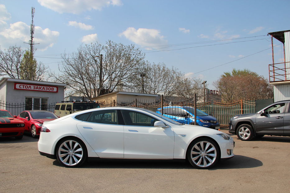 Продам Tesla Model S 85 D 2015 года в Одессе