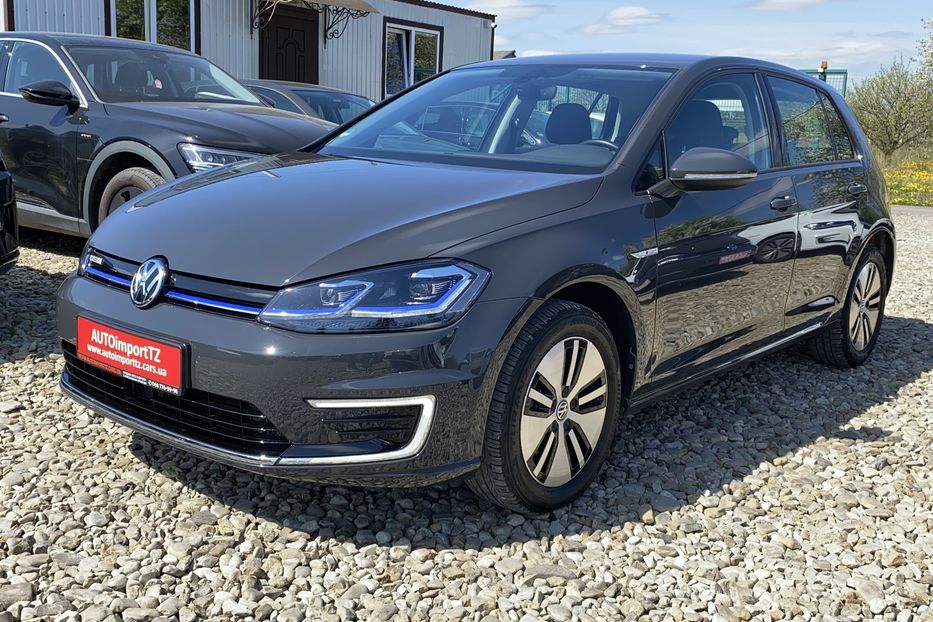 Продам Volkswagen e-Golf 35.8 kWh/136к.с. Круїз,Cockpit 2020 года в Львове